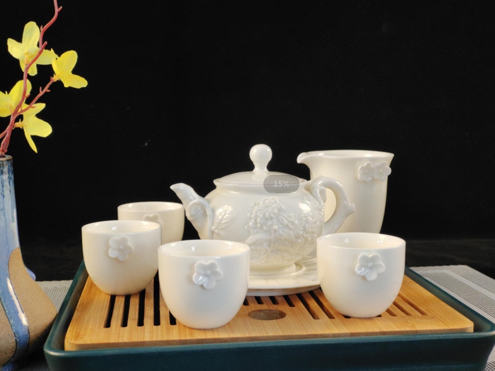 中秋送禮怎么選？來看看定瓷茶具套裝吧(圖2)