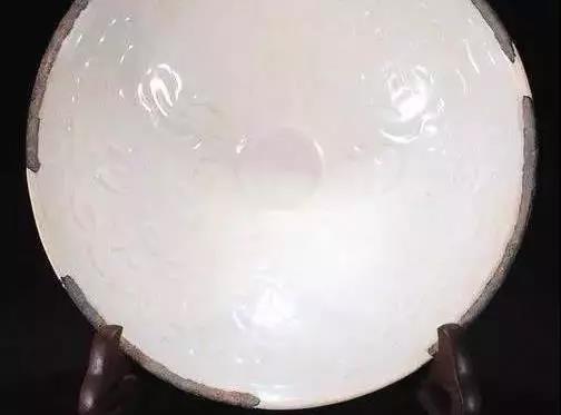 北宋晚期的定瓷是否真的“有芒，不堪用”？(圖8)